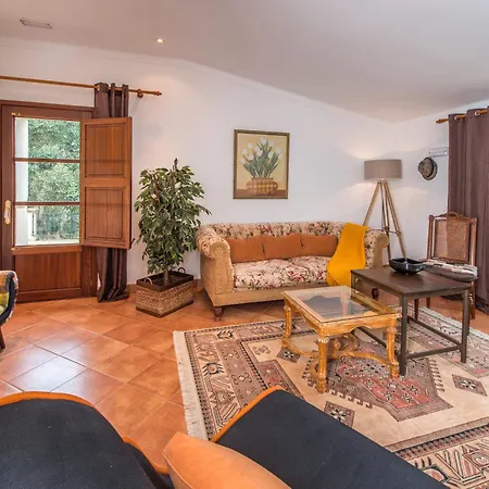 Mestral Im Es Llobets Bed & Breakfast